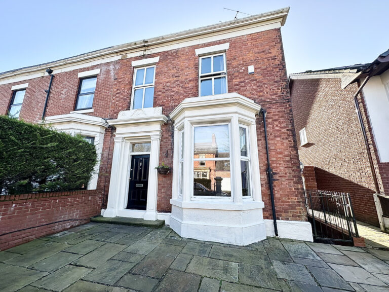 Watling Street Road, Fulwood